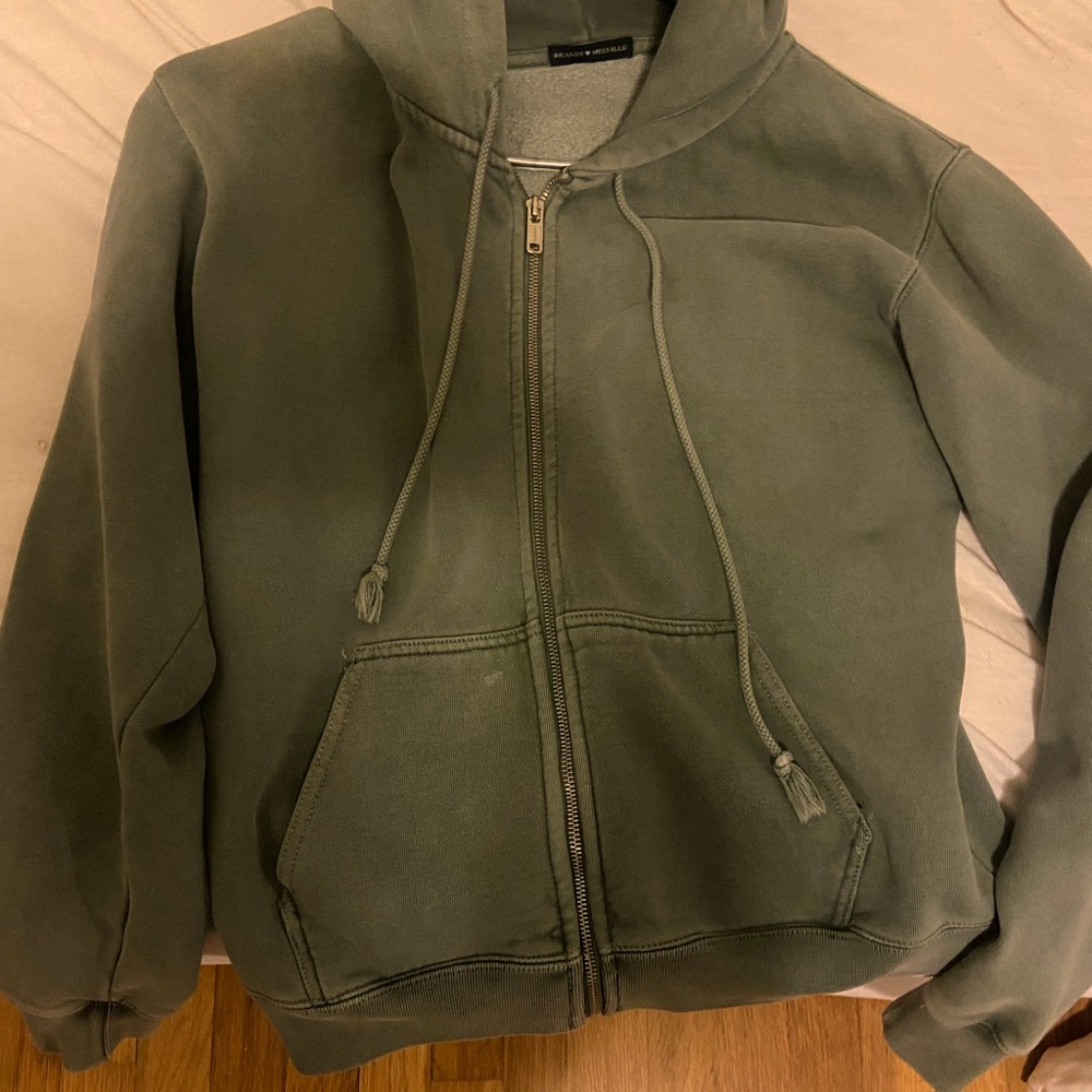 brandy zip up faded green color🌲